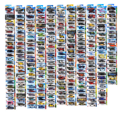 Collection of Hot wheels diecast cars - MINIMUM PURCHASE is 2 items.