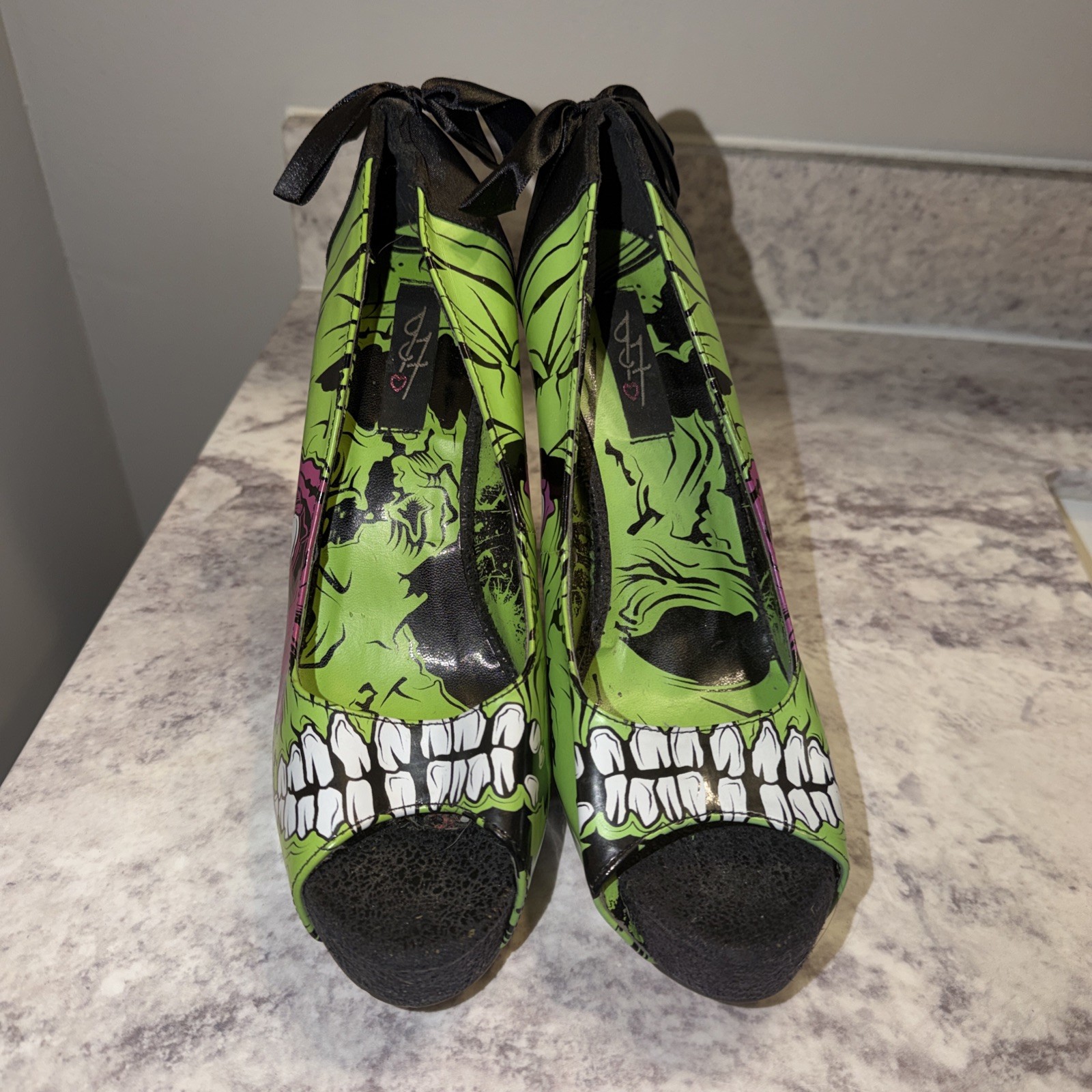 Iron Fist Zombie Stomper Peep Toe Platfrom High Heels y2k goth emo Size 9