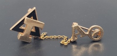 10k Gold Delta Gamma Sorority Pin With Chain Guard 2.5g