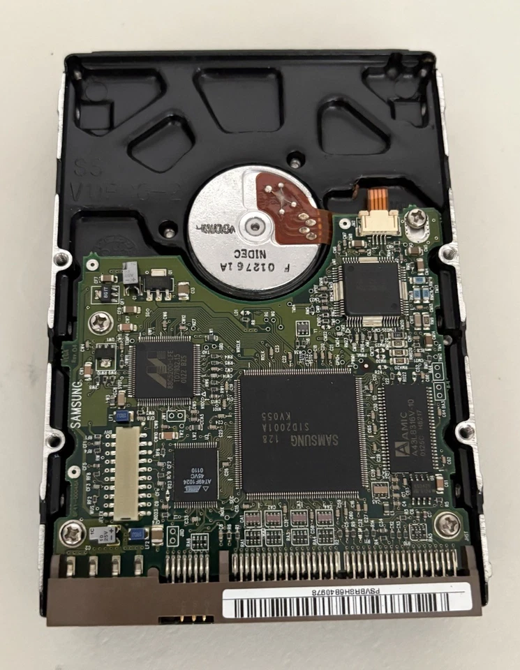 Samsung SV3002H 30GB VEGA ATA/IDE PATA Hard Drive 3.5" - Image 3 of 4