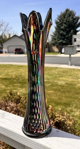 Fenton Amethyst Carnival Glass 6 Finger Diamond Point Ribbed 15 3/4” Swung Vase