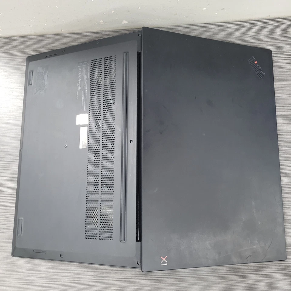 Lenovo ThinkPad EXTREME x1 14 G3D - Image 3 of 4