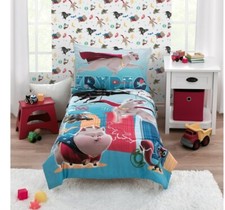 Brand New Leagueof Superpets 4 Piece Toddler Bed Set package