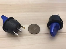 2 Pieces Blue LED 10A ON OFF Toggle Switch 12v illuminated lamp 3 pin