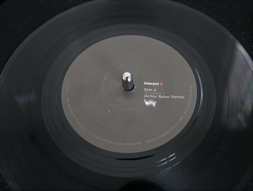 INTERPOL OBSTACLE 1 ARTHUR BAKER REMIX 2 TRACK 7" SINGLE NEAR MINT - Picture 4 of 4