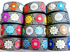 Borte Webband Blumen Blüten Floral verschiedene Farben lfm 34mm breit B155