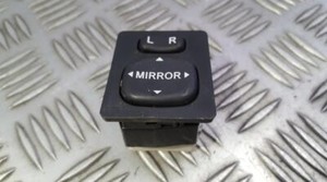 Toyota Previa 2003 Wing mirror control switch (Exterior Mirror Swi #440628-80