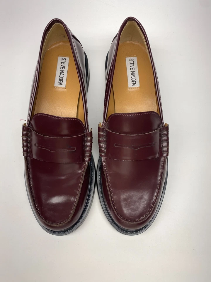 Mocasín Steve Madden Mujer Madison Caja Borgoña Cuero Talla 9.5 Foto 2 de 4