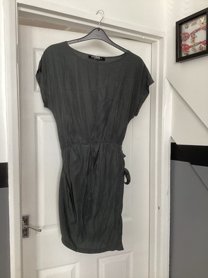 Ladies Yoins Khaki Green Dress Size Med Bnwt 