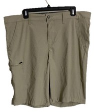 Weatherproof Brand Vintage Men's Trail Shorts, Tan, Size 38 NWOT Khaki