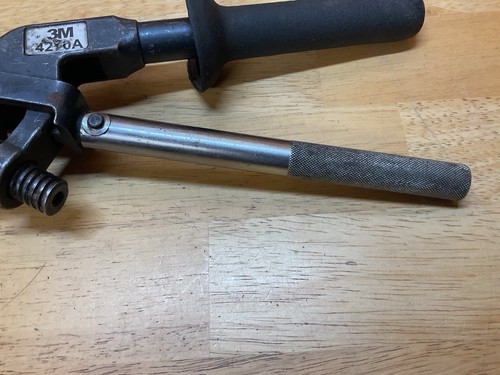 3M 4270-A MS2 Hand Presser Tool For 3M Modular Splicing System - Picture 2 of 16