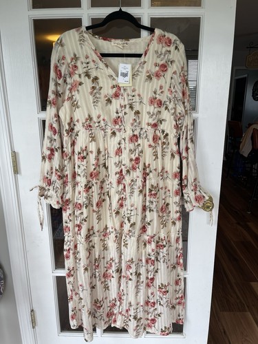Studio West Apparel Women's L Ivory Pink Floral Tiered V-Neck Long Sleeve Midi
