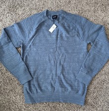 GAP Men  s Crew Neck Light Blue Heather Cotton Poly Blend Sweater Size Medium