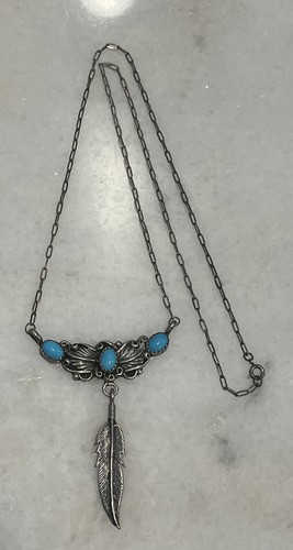 Navajo B.J. Sterlingsilber 925 türkis geätzte Federkette - Bild 3 von 9