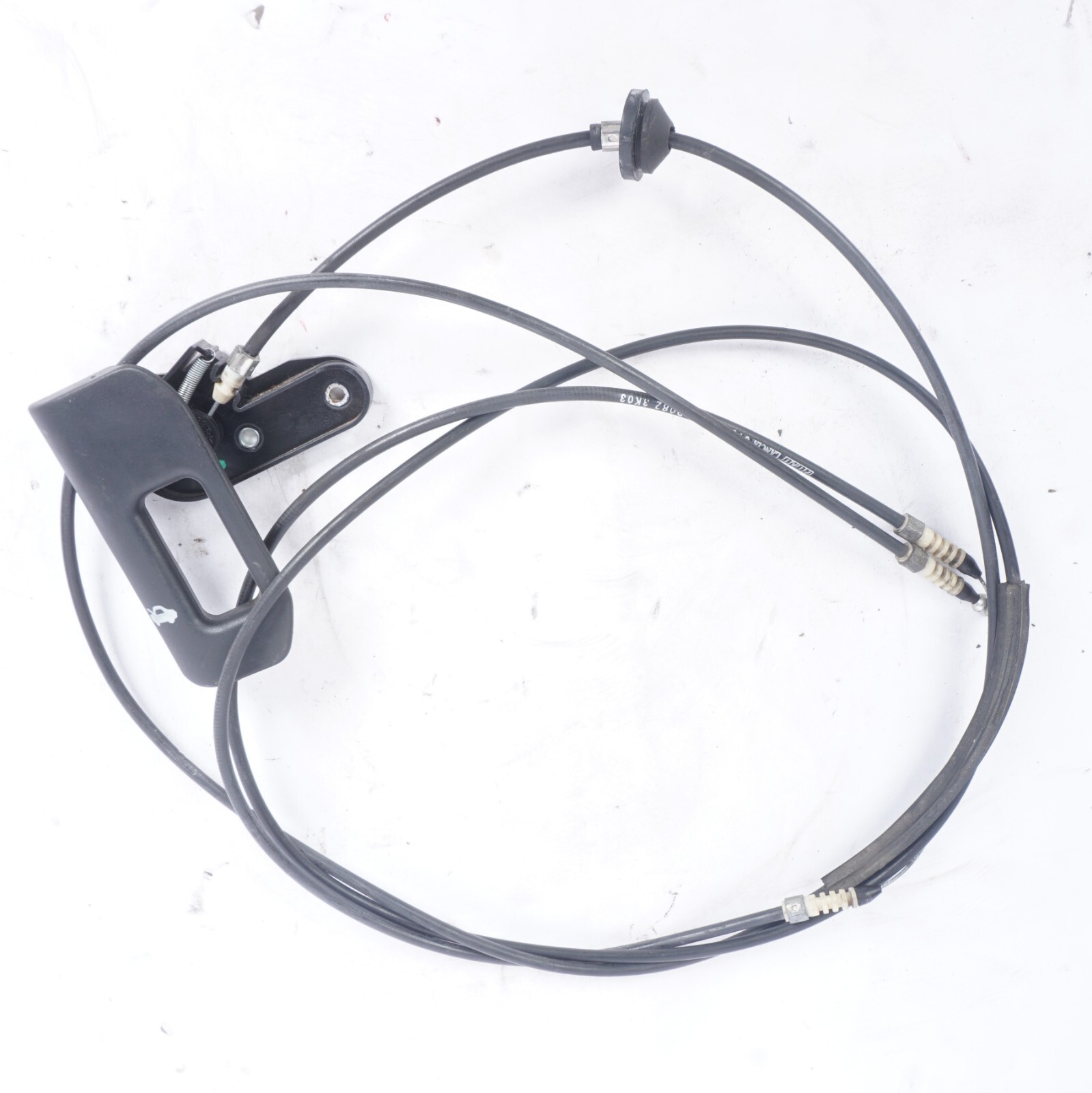 2014-2019 Maserati Ghibli Hood Release Handle w/ Cable 670007133 OEM