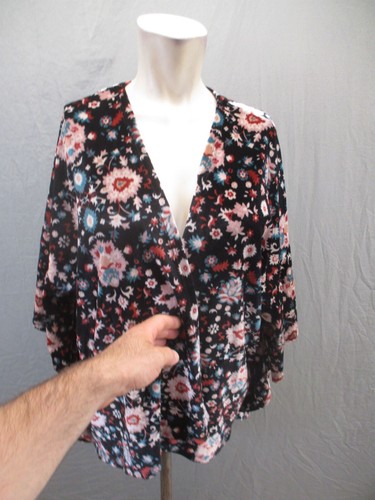 Wallflower Größe S Damen mehrfarbig 3/4-Ärmel offen vorne hochniedrig Kimono 830