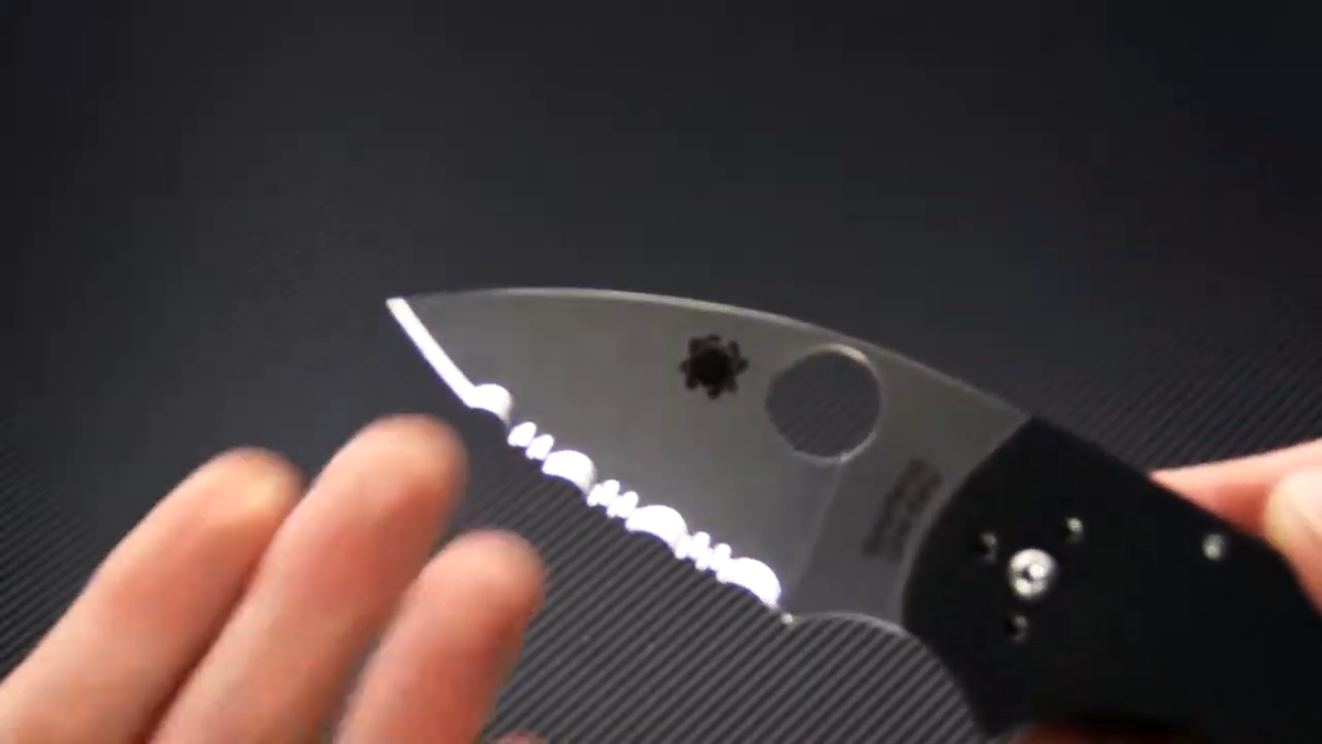 Spyderco Lil Native G-10 Black Mid Back Lock 2.42