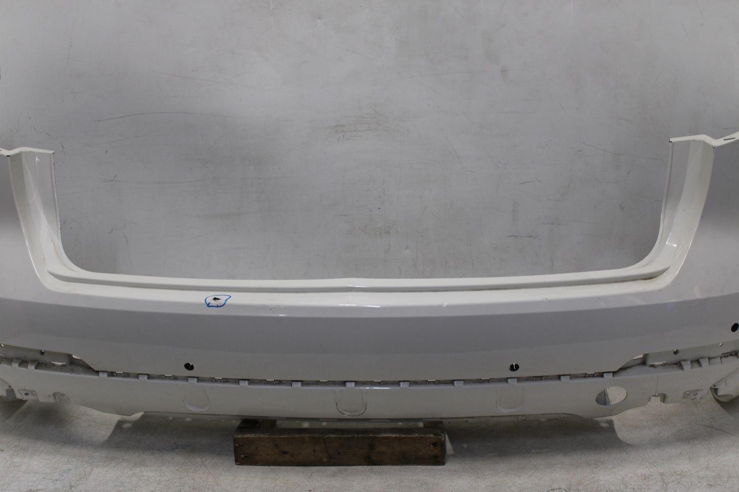 Rear Bumper Assembly MASERATI LEVANTE 18