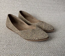 Toms Jutti Neat Loafer Womens Flat 6.5 / 37 Animal Print