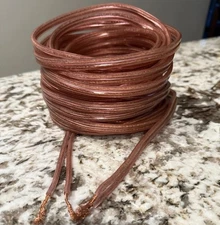 Rocketfish 16-Gauge High-Performance Speaker Cable 45ft – Excellent