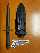 Half Face Blades - V-42 Dagger