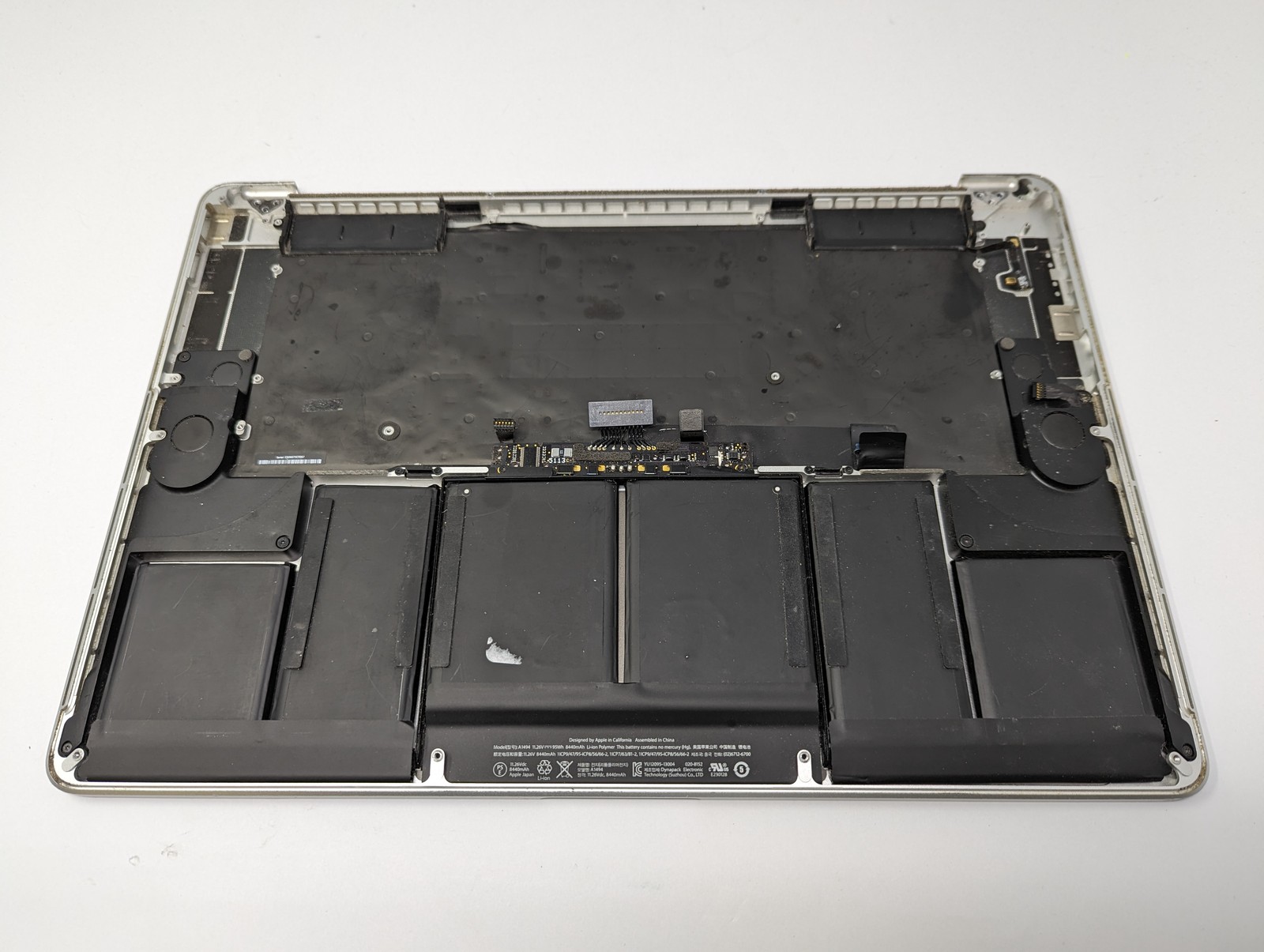 Poggiapolsi e tastiera per MacBook Pro 15" A1398 foto 3