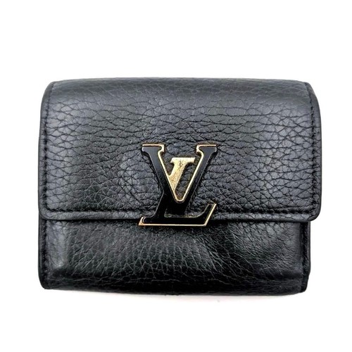 Louis Vuitton Capucines XS Taurillon Wallet Black Pre-owned From Japan