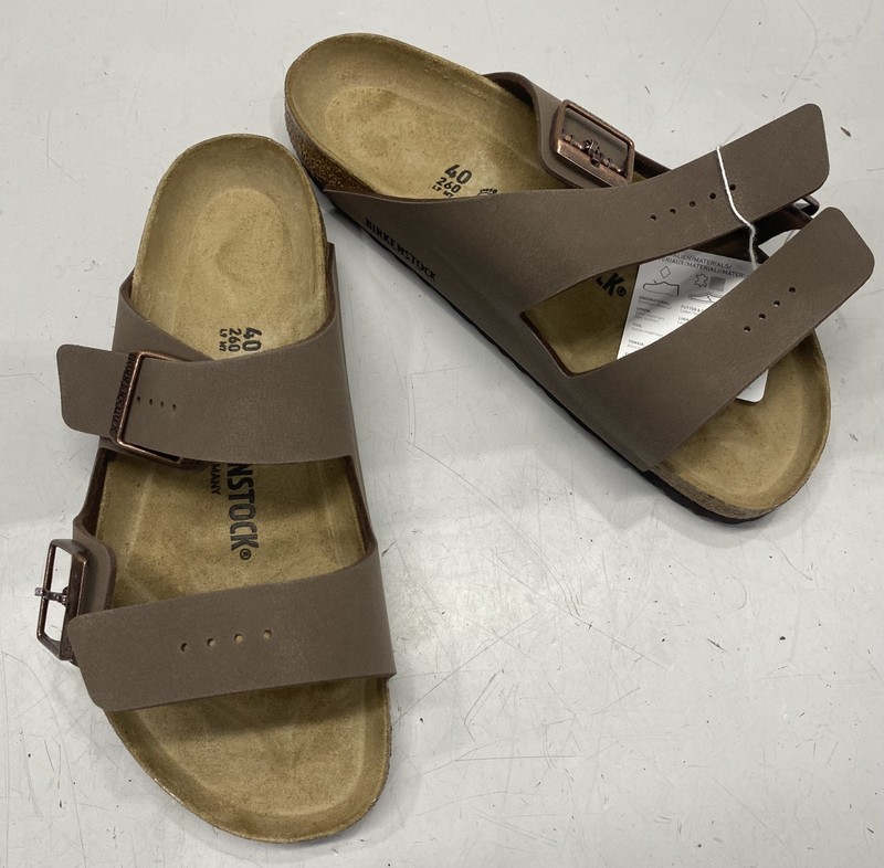 Birkenstock Men's 7/Women's 9 Arizona Double Strap Sandals Mocha