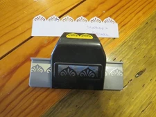 EK Success Paper Punch SCALLOP SCROLL Continuous Border Scrapbooking Card Making