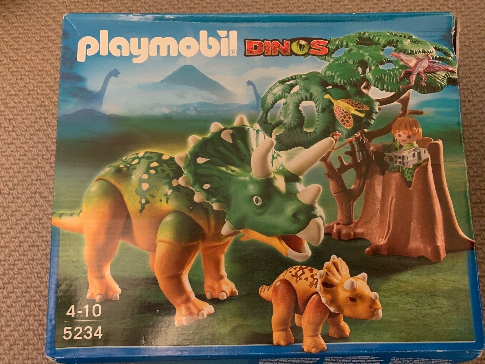 triceratops playmobil