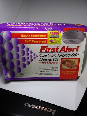 Vintage First Alert Extra Sensitive Carbon Monoxide Detector FDC1 w/o SensorPack