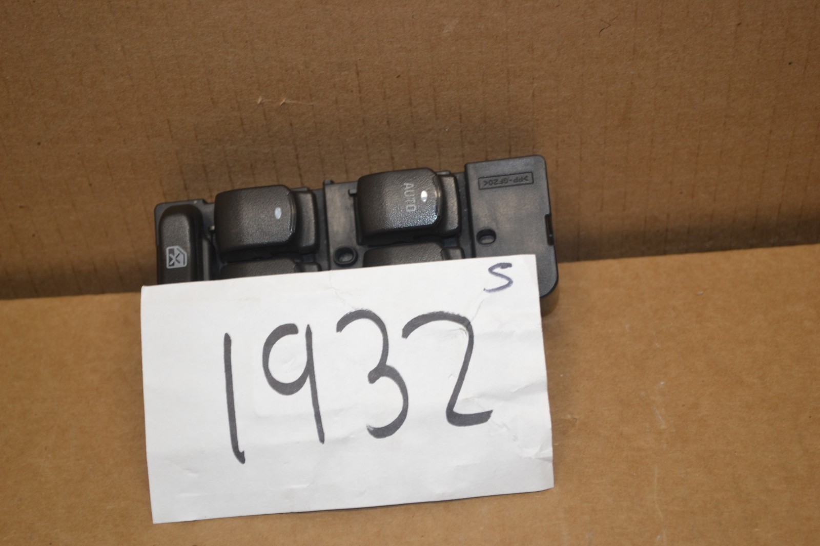 07 08 09 Saturn Aura Master Window Switch Control Power DRIVER #1932-S 
