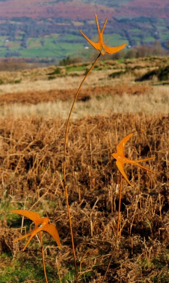 Metal Garden Decoration TRIPLE SWALLOWS Birds HAND MADE UK Rustic Sculpture - Image 4 of 4
