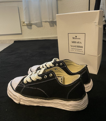 Maison MIHARA YASUHIRO Herren Low Top Sneaker Schnürung EU 46 Schwarz/Weiß