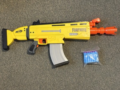NERF E6158EU4 Fortnite Risky Reeler