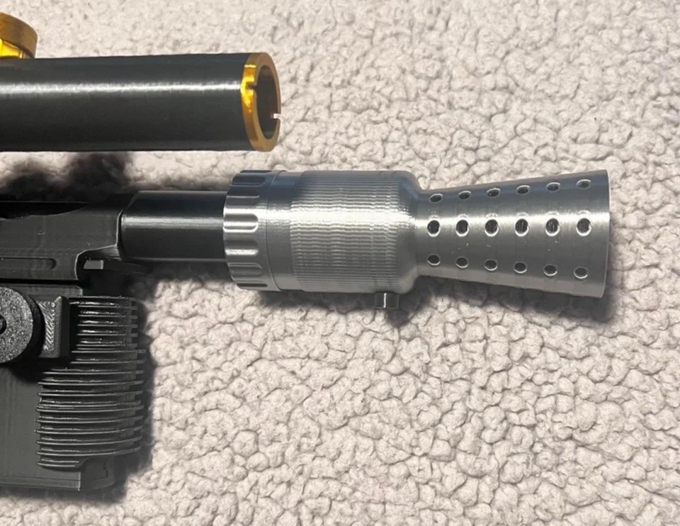 Réplica bláster Han Solo DL-44 (cosplay/pantalla) Foto 3 de 4