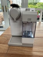 De'Longhi Lattissima Touch EN560.S 1,4kW Capsule Coffee Machine - Silver