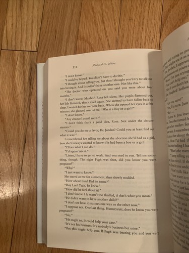 A Dream of Wolves by Michael C. White 2000 Hardcover 1st Edition w Jacket  - Bild 10 von 10