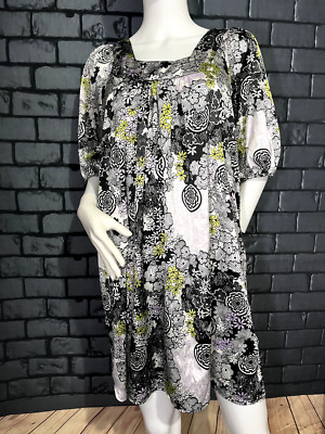 Women's Sz Large Tramp Dress Floral Short Puffy Sleeve Multi Color Light & Comfy