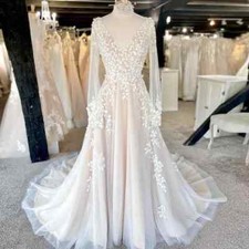 Plus Size Lace Applique Wedding Dresses Backless Long Sleeves A-line Bridal Gown