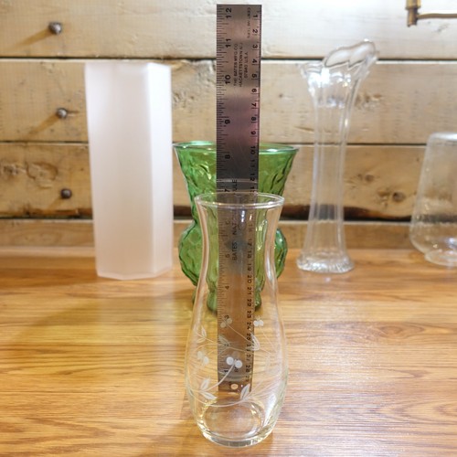 Cameo Vase Etched Berries Stems Leaves Clear Glass Swanky Barn - Picture 5 of 12