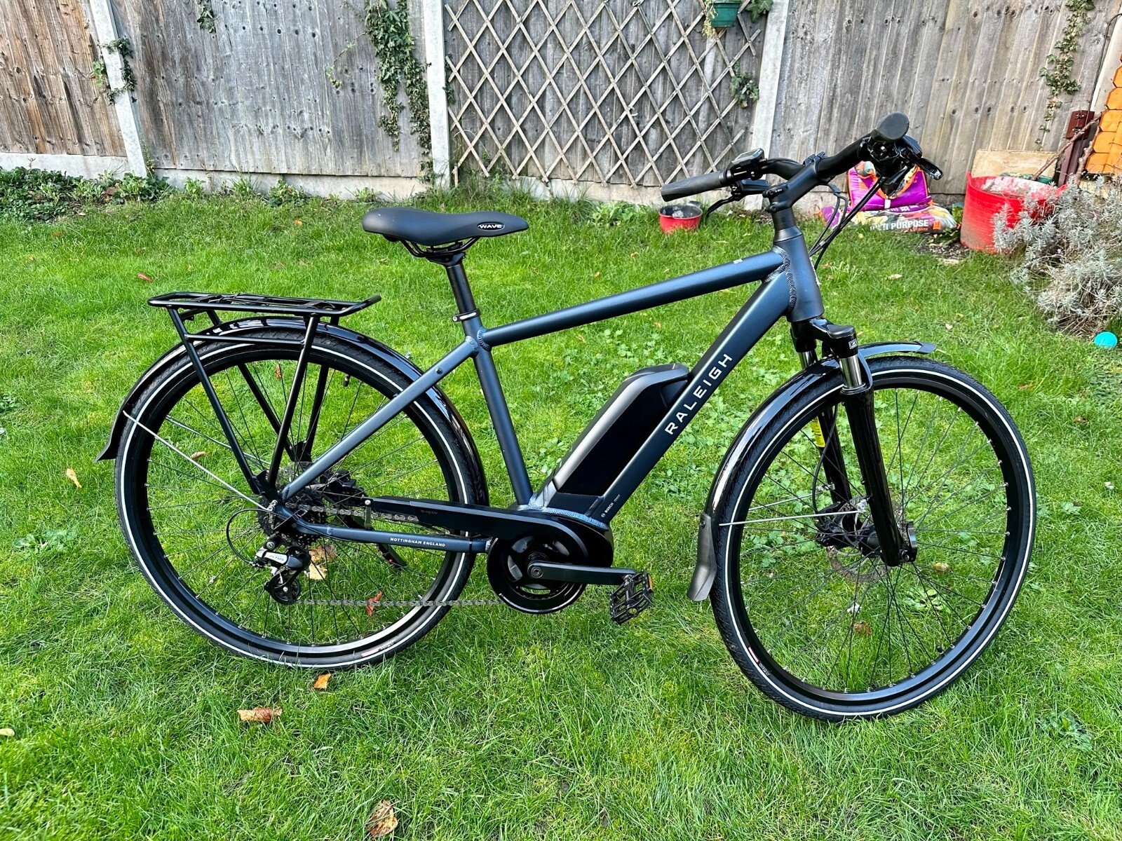 Raleigh Motus Crossbar Electric Hybrid Bike Derailleur 48cm Bosch Gen3