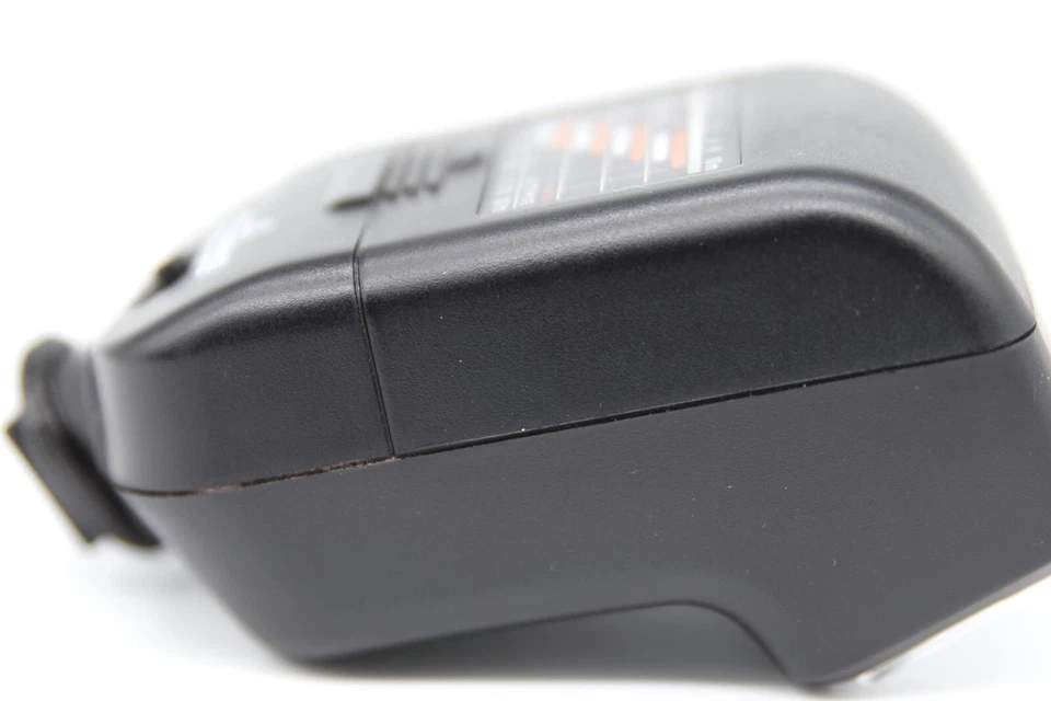 Kyocera Contax TLA 20 Shoe Mount Flash - Image 3 of 4