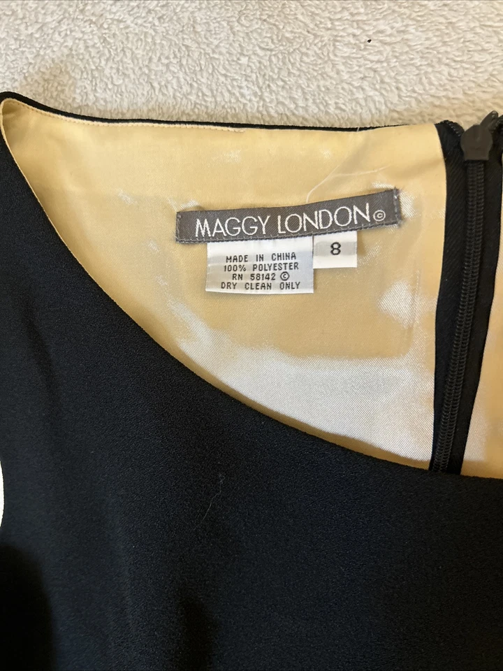 Maggie London Black Dress Sheath Size 8 Lined Classic Cocktail LBD Elegant - Image 4 of 4