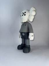 Kaws x Off White