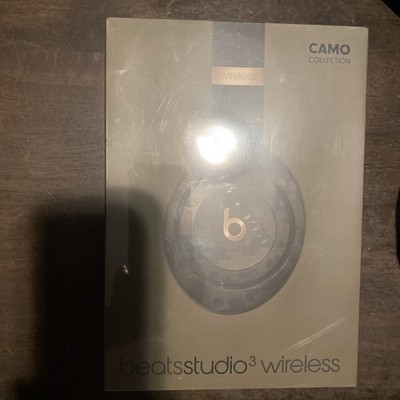 Beats by Dr. Dre Studio3 Wireless Headphones - Camo Collection