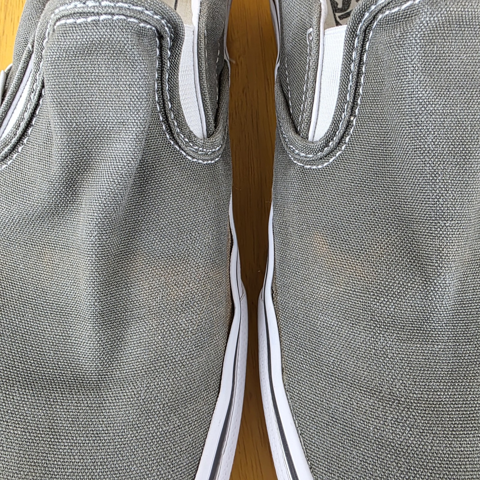 Gray VANS Mens Size 7 Womens Size 8.5 Old Skool Low Top Skate Shoes thumbnail 5