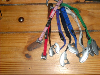 Camp Climbing Gear Tricams Lot of EIGHT vintage tricams #4 0.5 Lowe made Italy