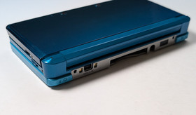 *European PAL version* Nintendo 3DS aqua with games