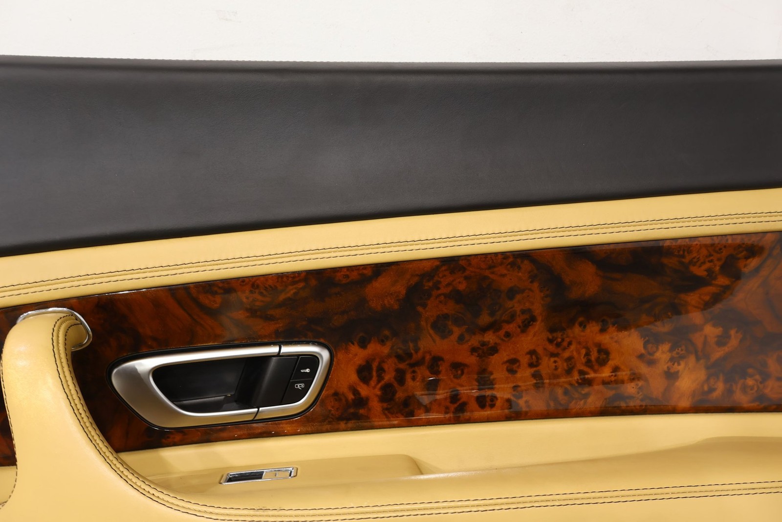 Bentley Continental 2006 Front Right Door pocket trims Set